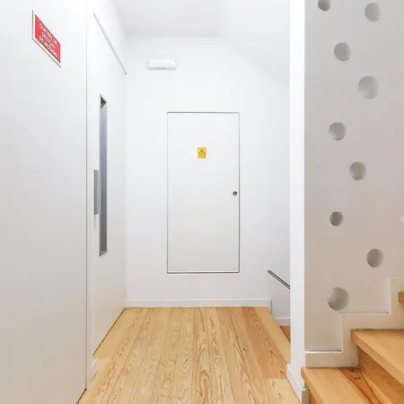Apartment Graca Elegant By Homing Lisbon